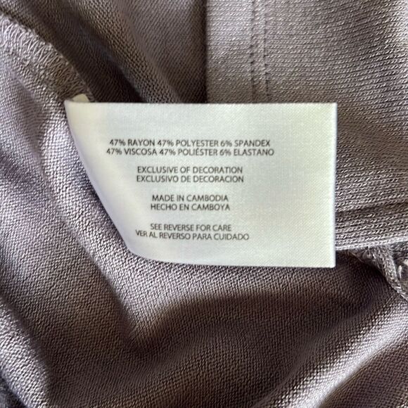 Banana Republic V-Neck Long Sleeve Top/Sweater - Picture 10 of 10